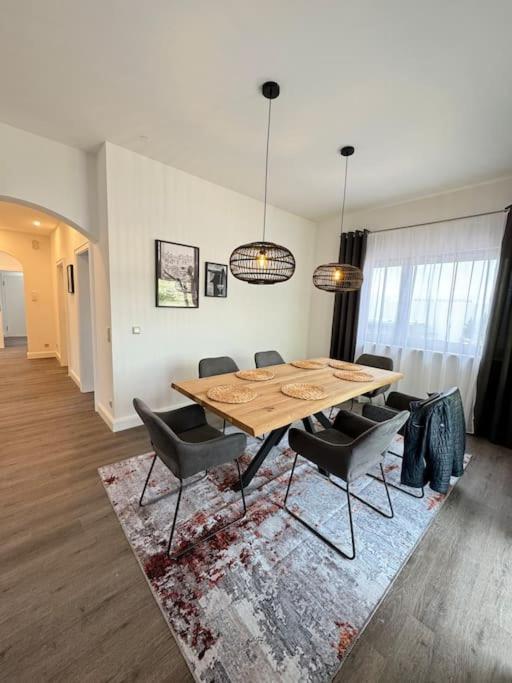 220 Qm Penthouse Wohnung Mit Fahrstuhl - Ohne Spa Mannheim Luaran gambar