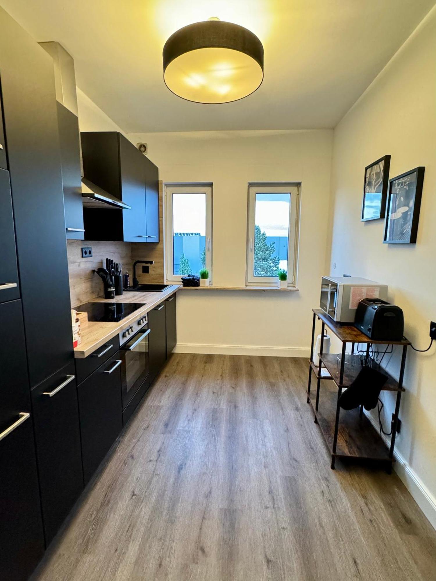 220 Qm Penthouse Wohnung Mit Fahrstuhl - Ohne Spa Mannheim Luaran gambar