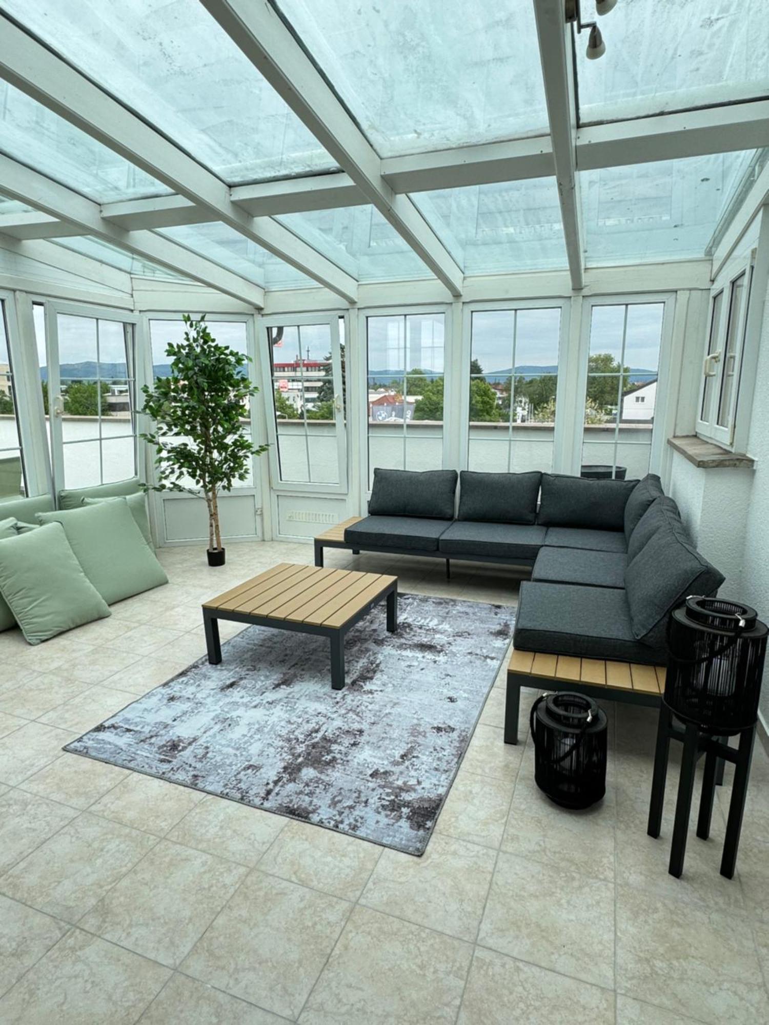 220 Qm Penthouse Wohnung Mit Fahrstuhl - Ohne Spa Mannheim Luaran gambar