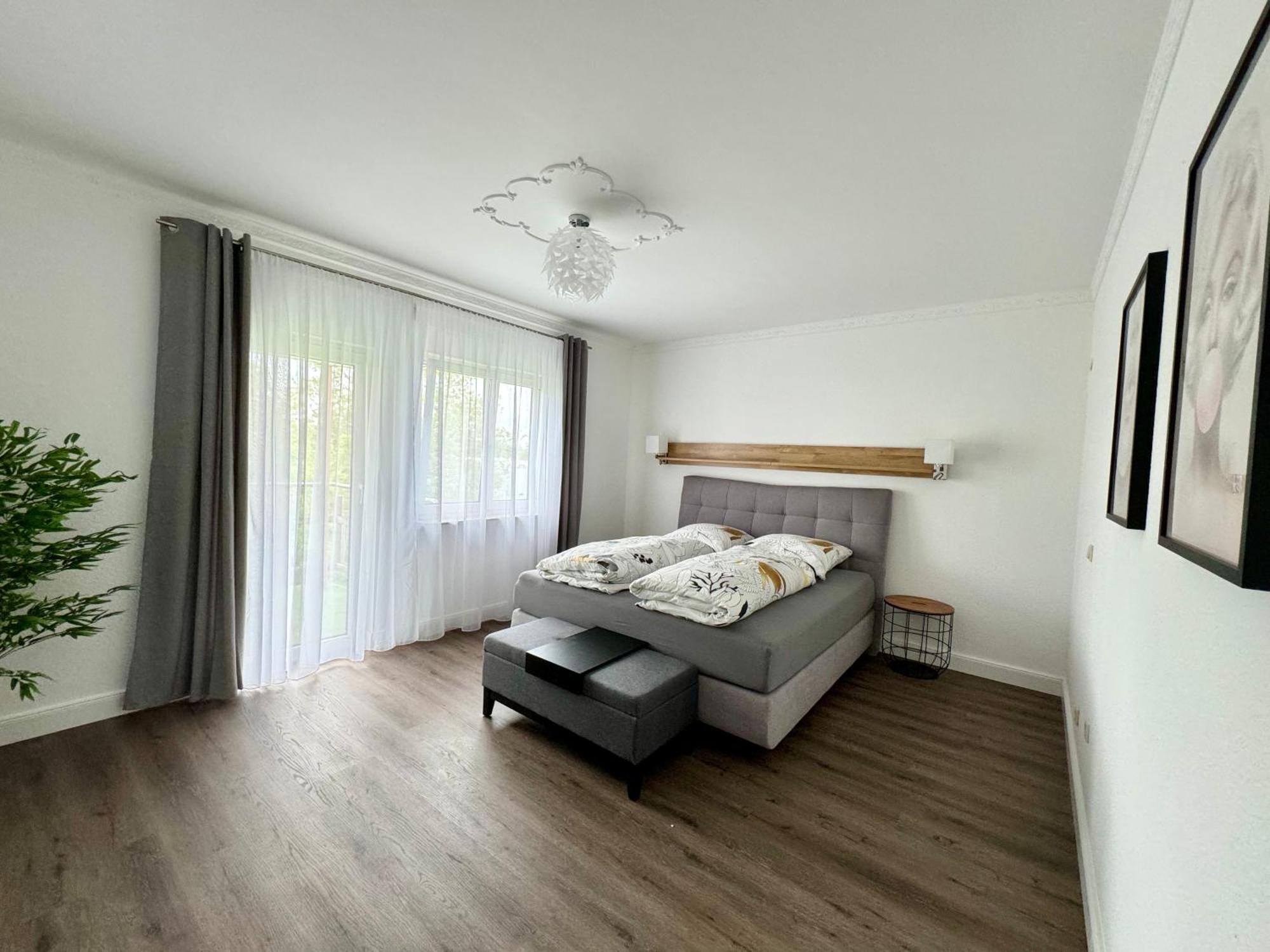 220 Qm Penthouse Wohnung Mit Fahrstuhl - Ohne Spa Mannheim Luaran gambar